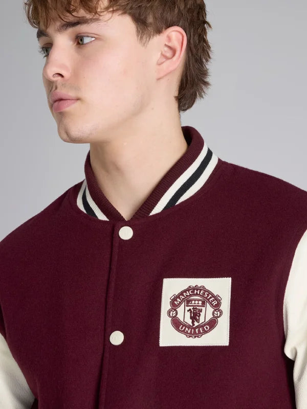 Man Utd Theatre of Dreams Jacket Burgundy